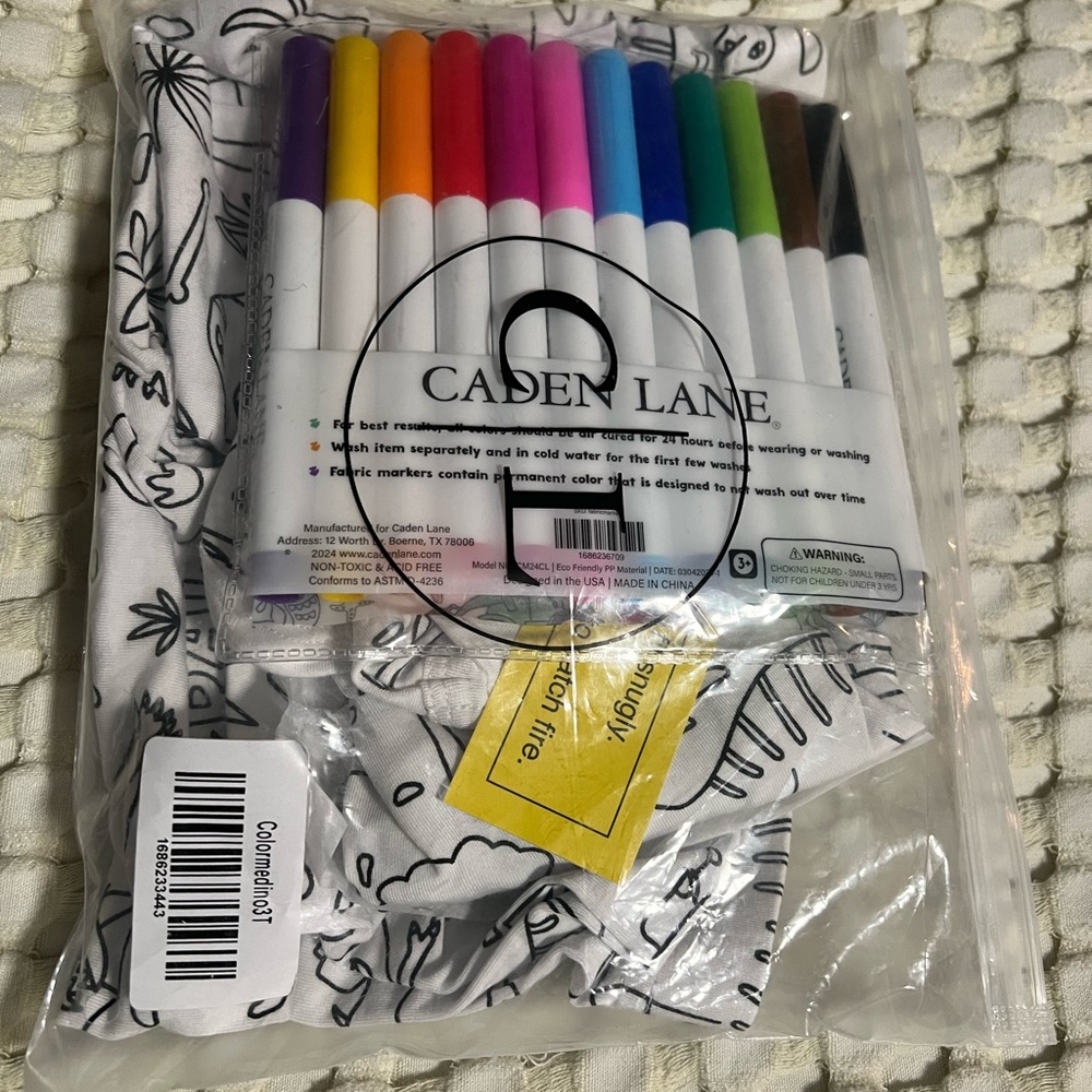 Caden Lane Colorable 2 piece dinosaur pajama set size 3T brand new in bag